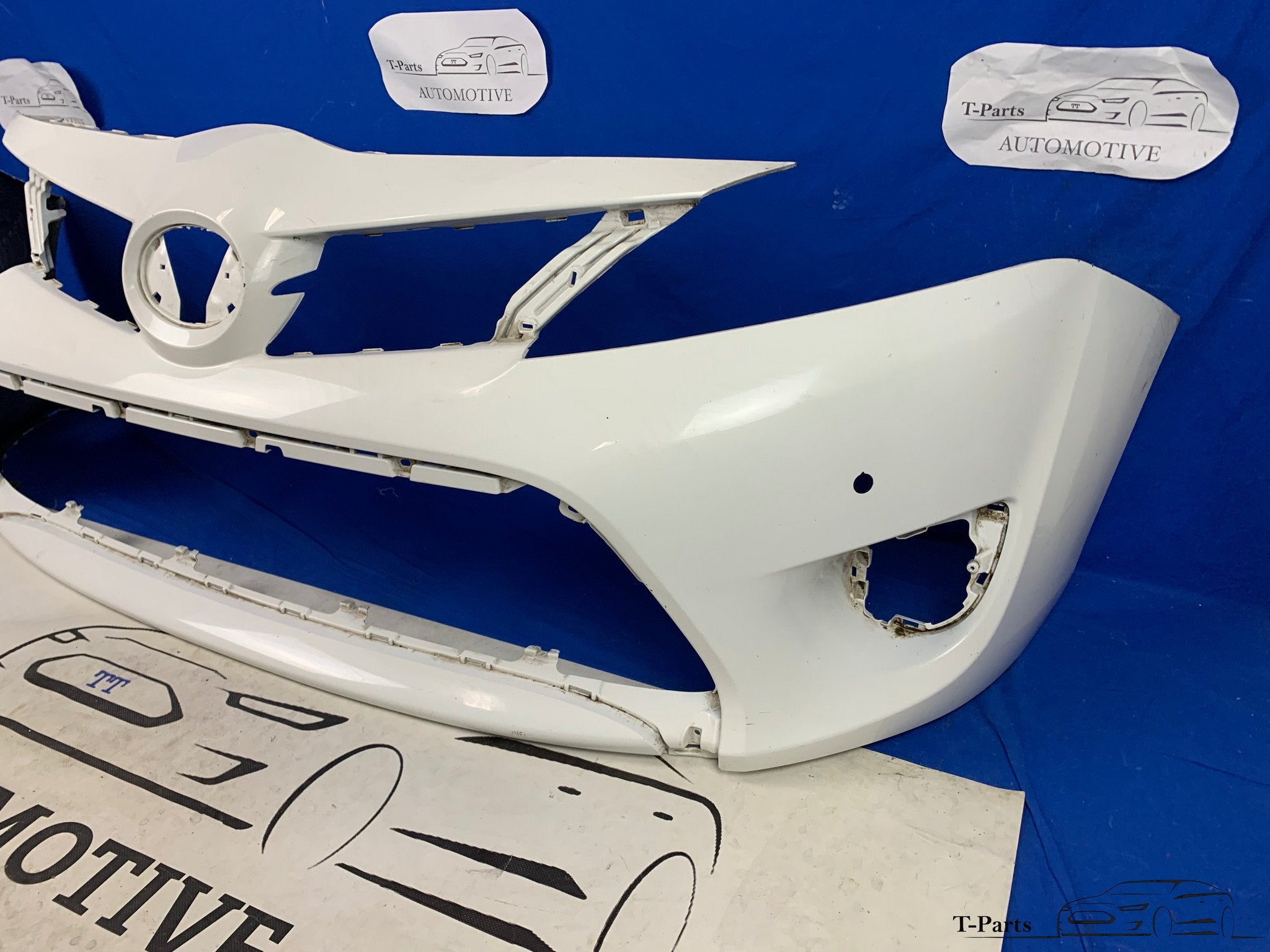 Toyota verso voorbumper bumper PDC, Auto-onderdelen, Info@fabrikant.eu, Ophalen of Verzenden, Toyota, Bumper