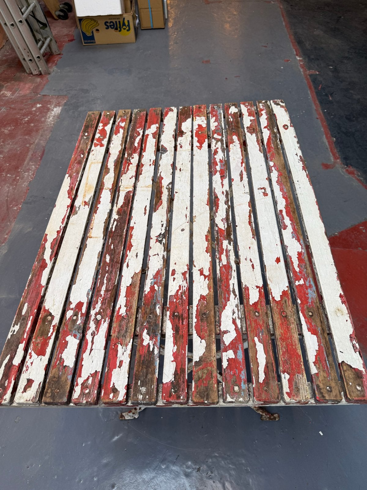 Vintage  tuintafel, Antiek en Kunst, Ophalen