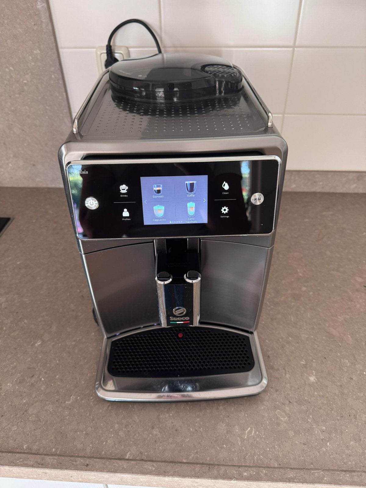 Philips Saeco Xelsis 7785, Witgoed en Apparatuur, Koffiezetapparaten, Ophalen, Espresso apparaat, Koffiebonen, Zo goed als nieuw