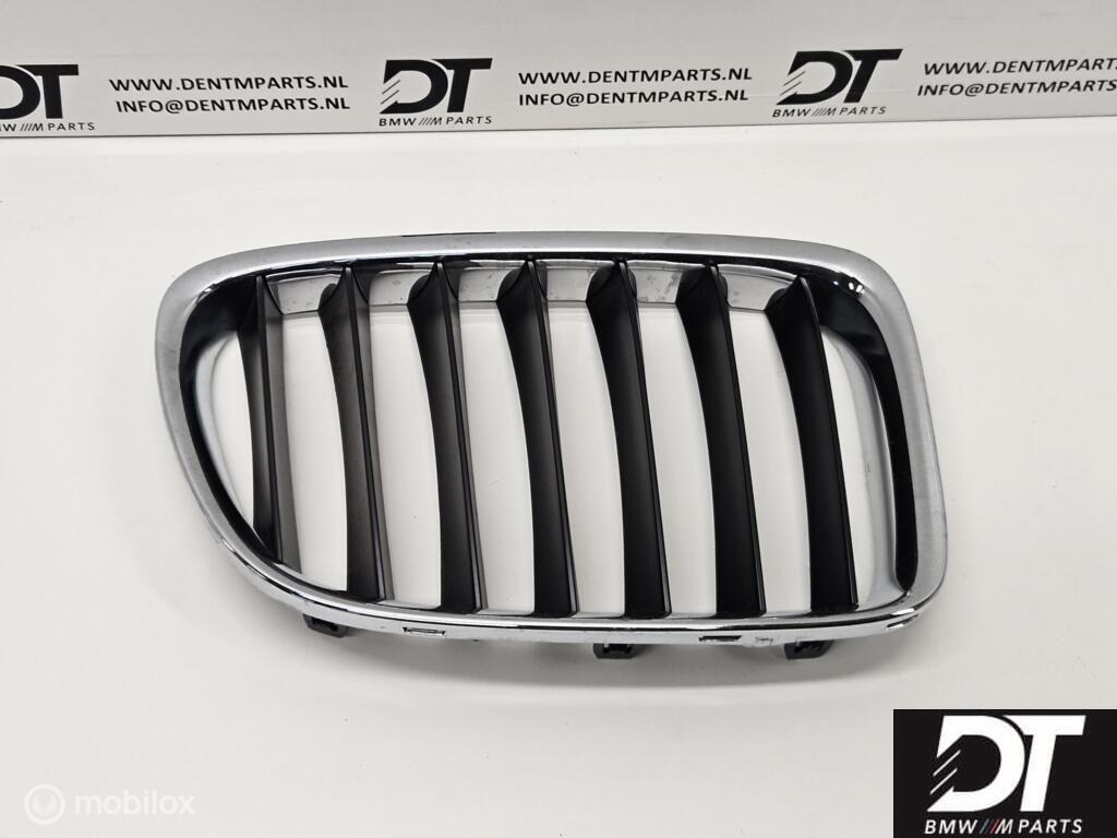 Grille rechts BMW X1 E84 51112993306, Gebruikt, Ophalen of Verzenden, BMW, BMW