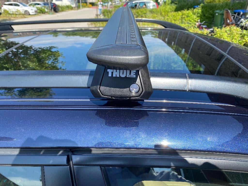 Thule wingbar 7104-118, Auto diversen, Dakdragers, Ophalen of Verzenden, Zo goed als nieuw