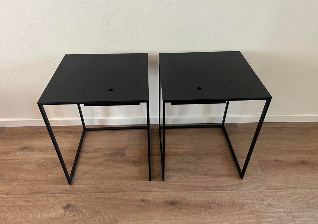 Goossens Nachtkastje Wing 2x – Zwart met opbergbakje, Ophalen, Zo goed als nieuw, Minder dan 45 cm