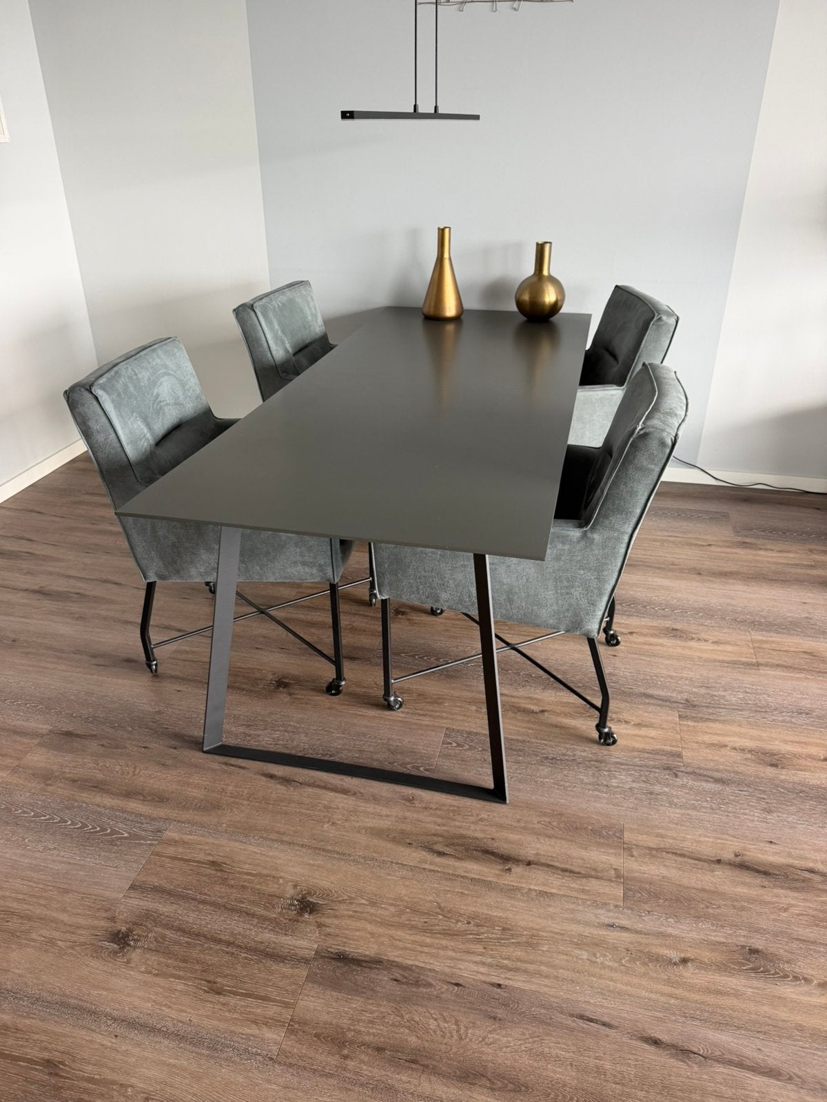 Moderne Eetkamerset: Tafel (220x90cm) met Stoelen, Ophalen, Gebruikt, Minder dan 4 stoelen
