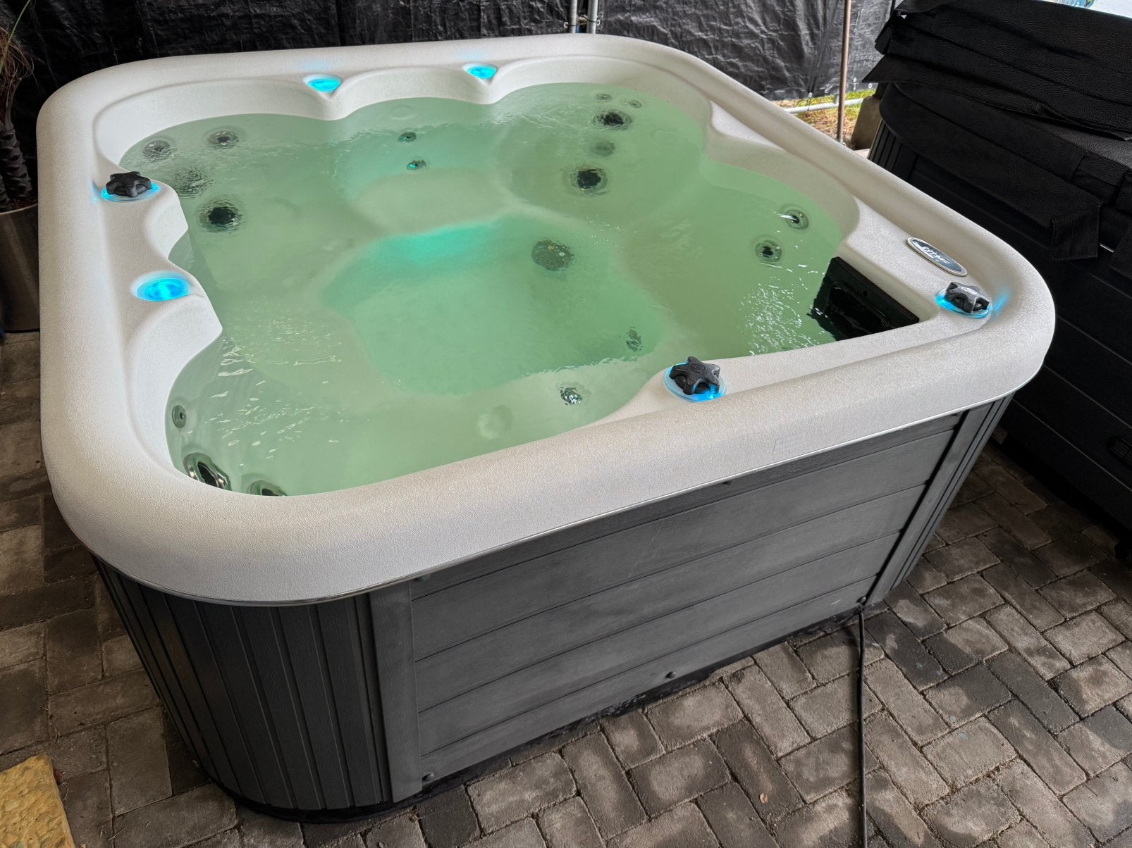 Jacuzzi gebruikt Passion Spa Mallorca 6-pers Balboa cover
