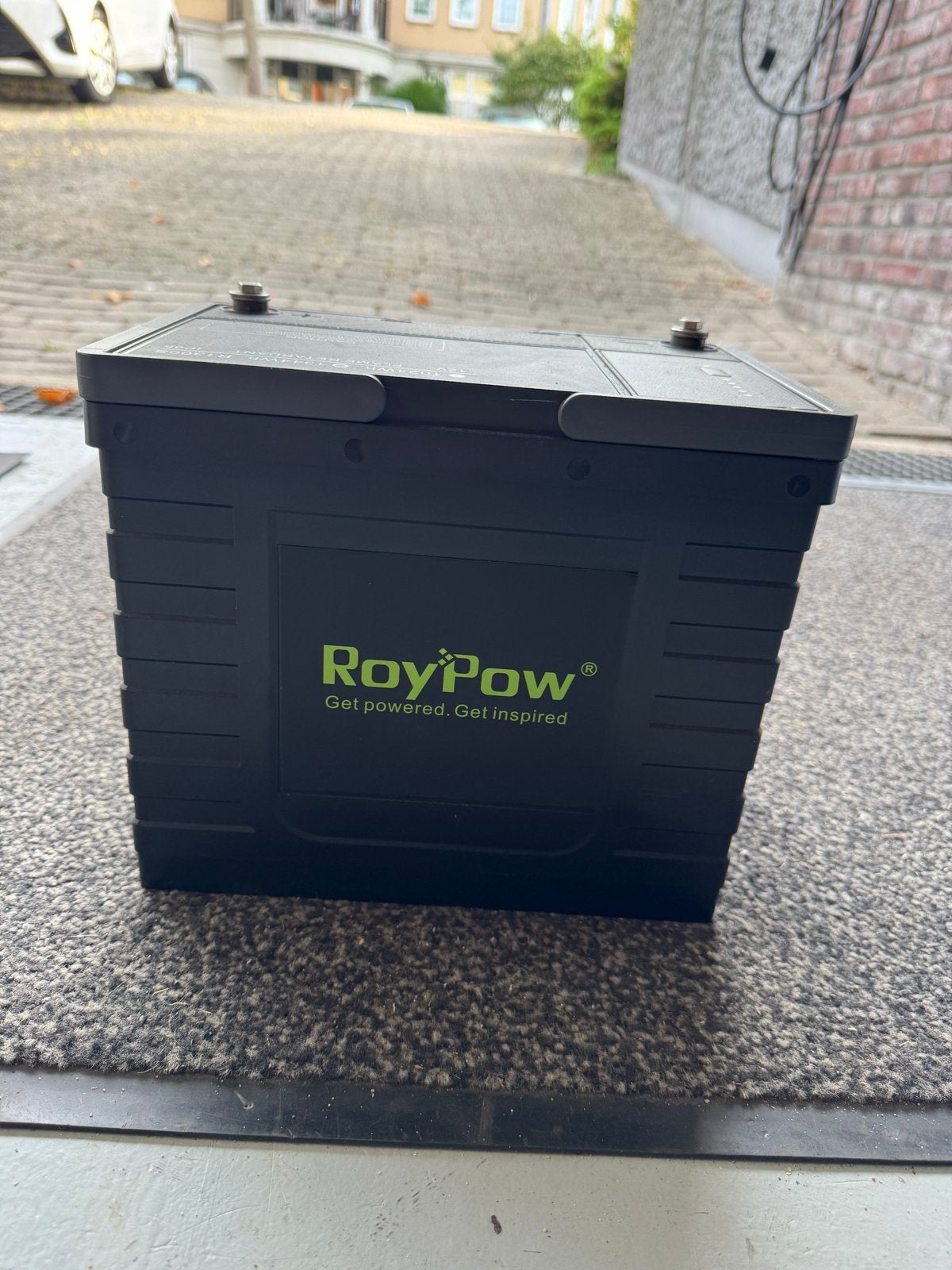 RoyPow LiFePO4 Accu 12V105Ah R1300S - Nieuwstaat, Ophalen, Gebruikt