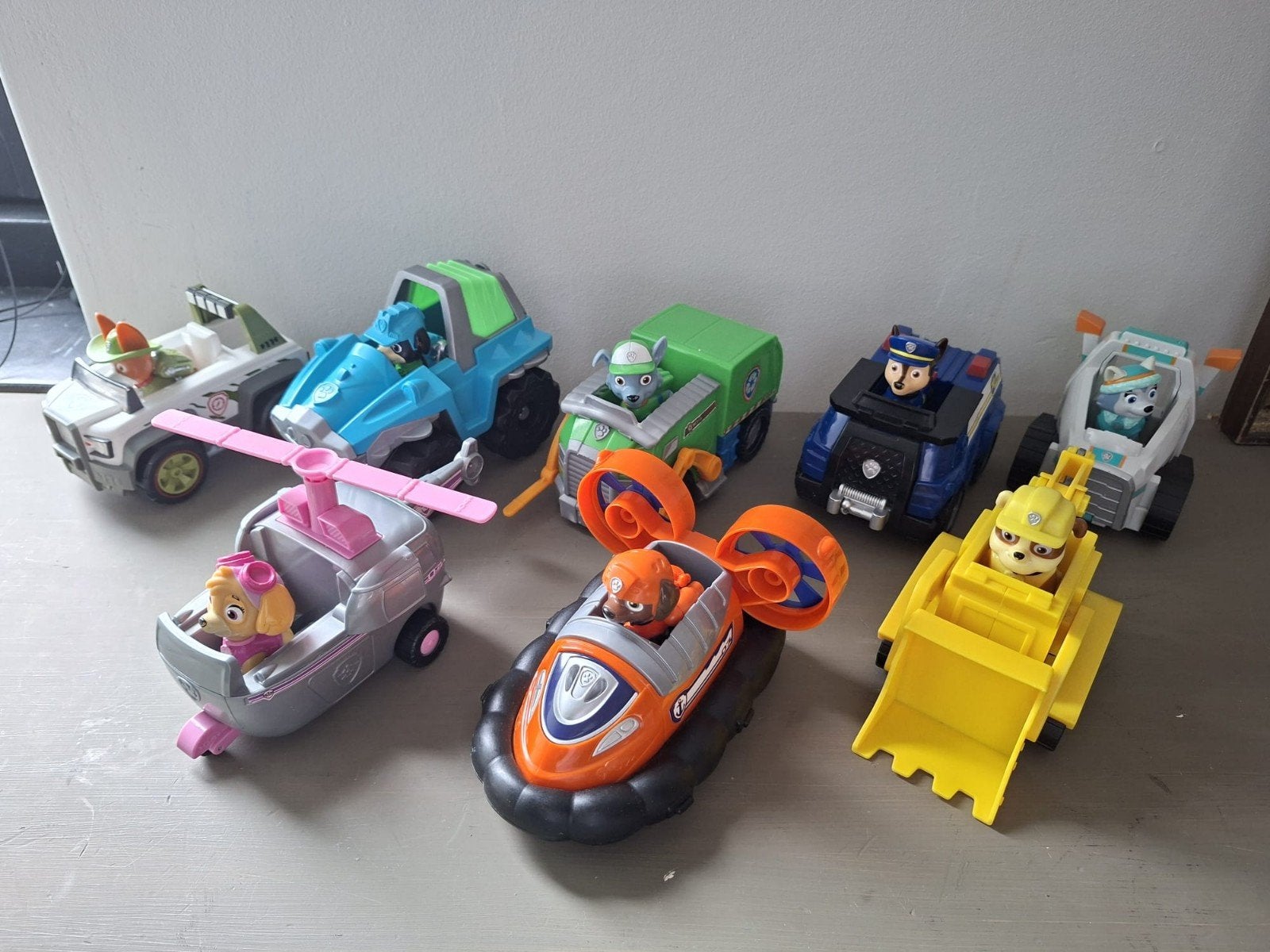 Paw Patrol voertuigen en figuren set, Kinderen en Baby's, Speelgoed | Speelgoedvoertuigen, Ophalen of Verzenden, Gebruikt