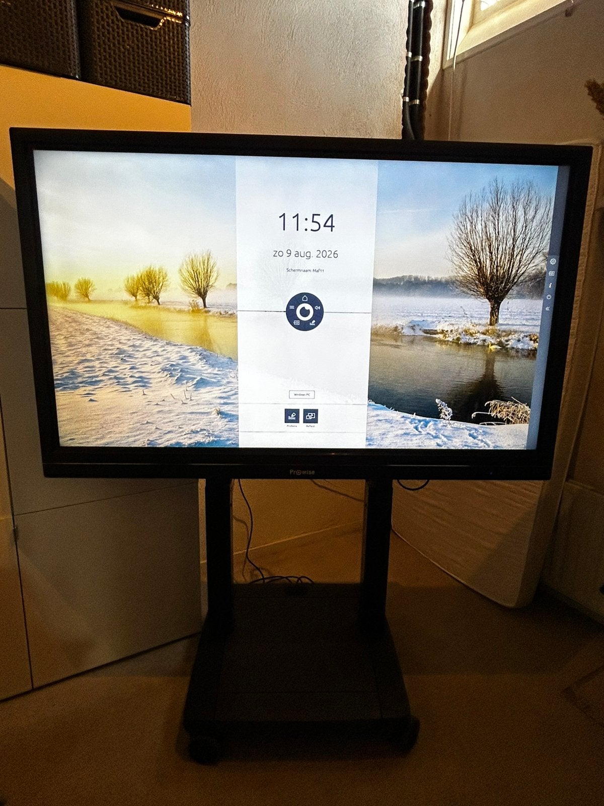 Prowise 65” touchscreen op elektrisch verstelbare standaard, Computers en Software, Ophalen, Touchscreen, LED, 60 Hz of minder