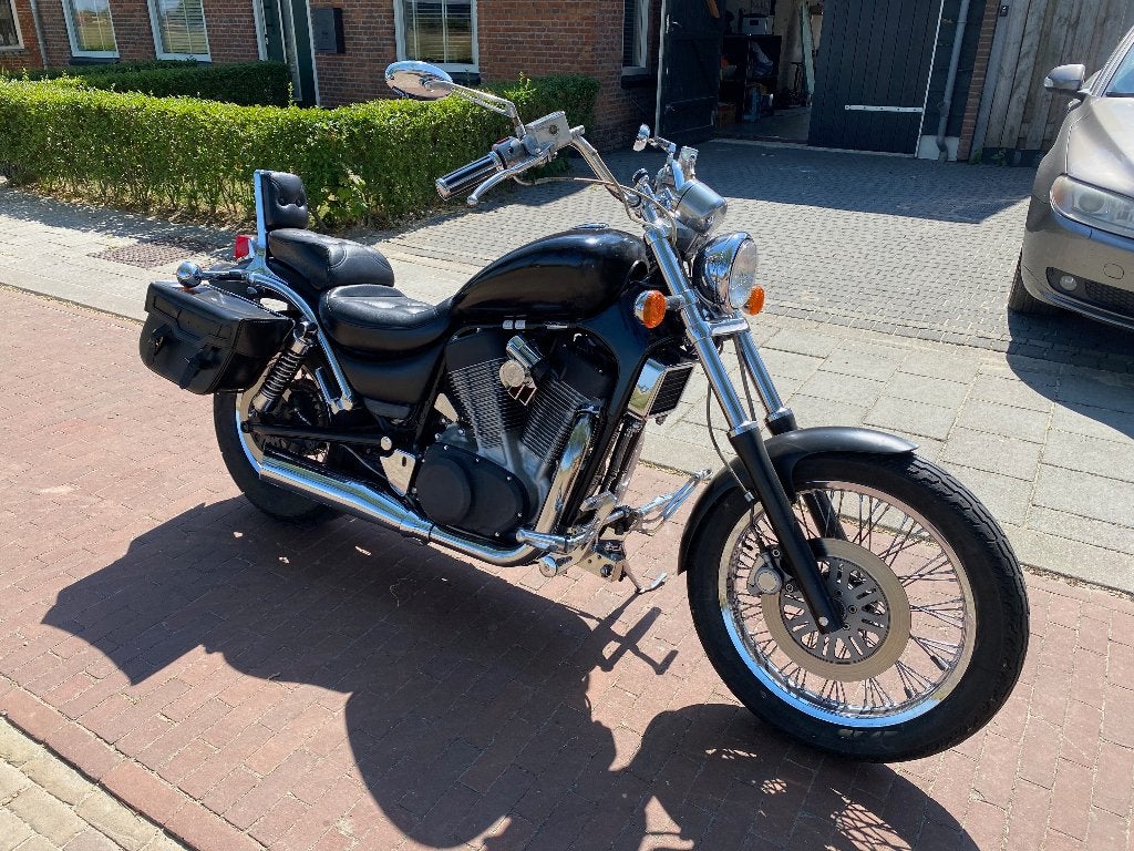 Suzuki Intruder 1400, Motoren, Motoren | Suzuki, 1360 cc, 2 cilinders, Chopper, Gebruikt