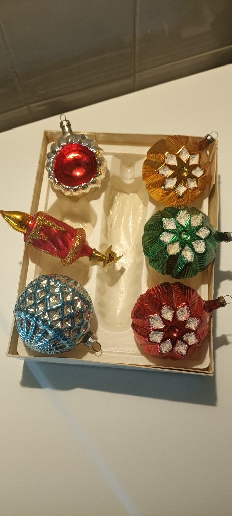 6 oude kerstballen in rood, groen, geel, blauw., Ophalen of Verzenden, Gebruikt