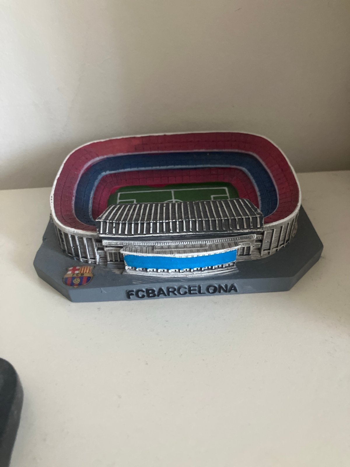 FC Barcelona Camp Nou Stadion Beeldje, Ophalen of Verzenden, Zo goed als nieuw, Buitenlandse clubs, Beeldje of Poppetje