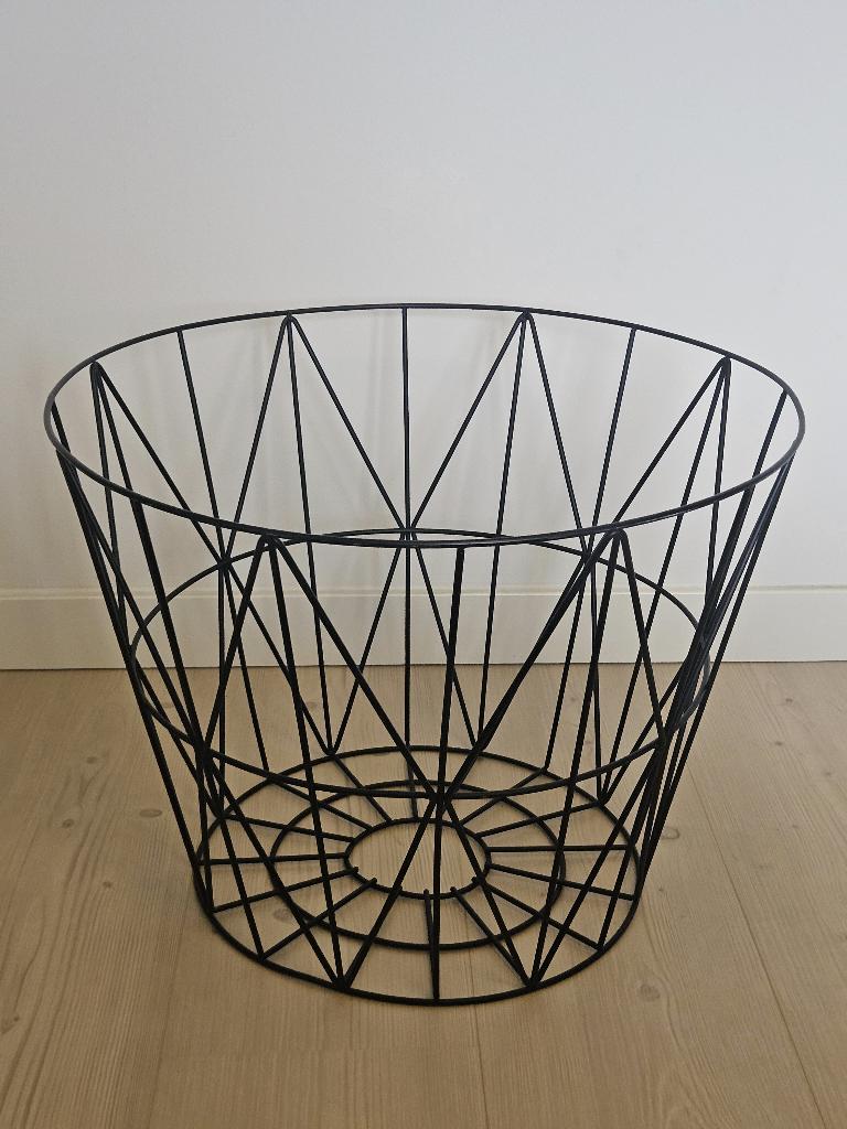 Grote Ferm Living Wire Basket mand zwart, Ophalen, Overige materialen, Mand, Rond