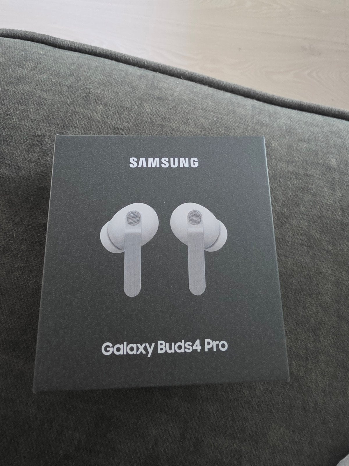 Samsung Galaxy Buds4 Pro - Nieuw in doos, Wit, Audio, Tv en Foto, Koptelefoons, In-ear, Nieuw, Ophalen of Verzenden, Wit