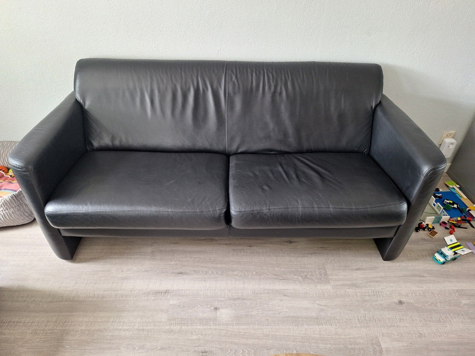 Zwarte leren tweezitsbank - 185 cm breed, Ophalen, Gebruikt, 150 tot 200 cm, Tweepersoons
