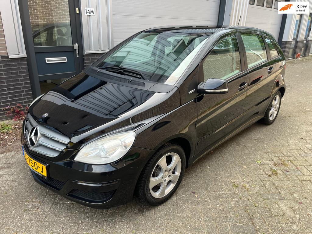 Mercedes-Benz B-klasse 150 BlueEFFICIENCY! Airco! Nette auto, Voorwielaandrijving, Stof, Beige, Zwart