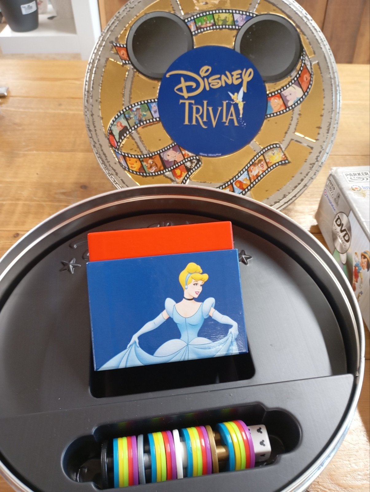 DISNEY TRIVIA SPEL NU 15€ ZIE FOTO,S., Ophalen of Verzenden, Overige figuren, Overige typen