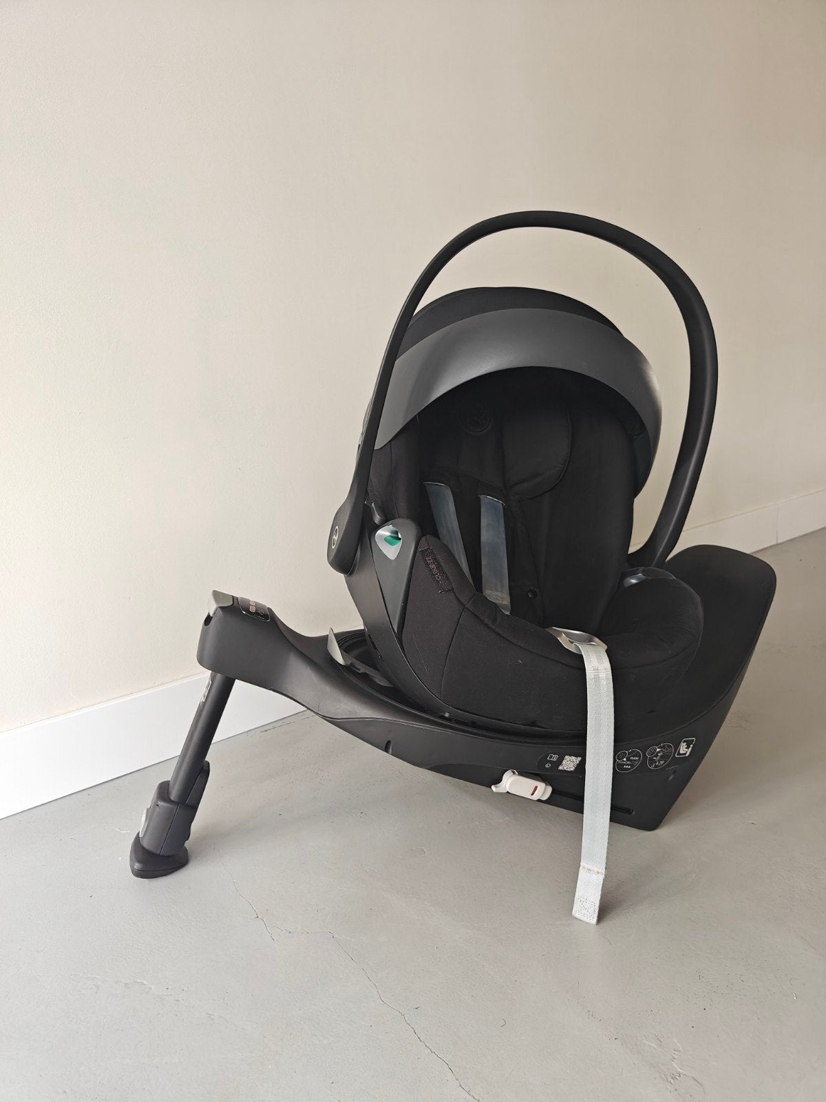 Cybex Cloud Z2 I-Size zwart, Autogordel of Isofix, Afneembare rugleuning, Zo goed als nieuw, 0 t/m 13 kg