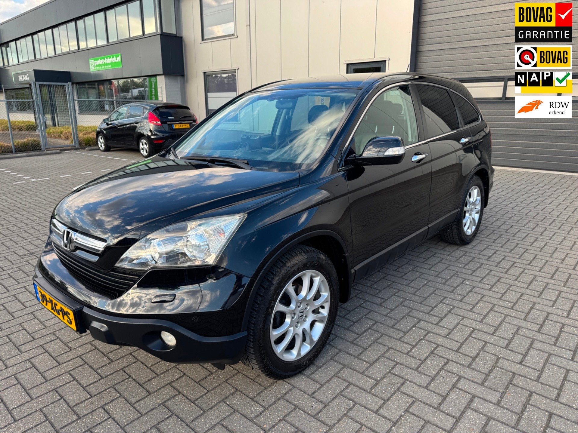 Honda CR-V 2.0i Executive, 12 maanden, Gebruikt, 4 cilinders, Automatische klimaatregeling