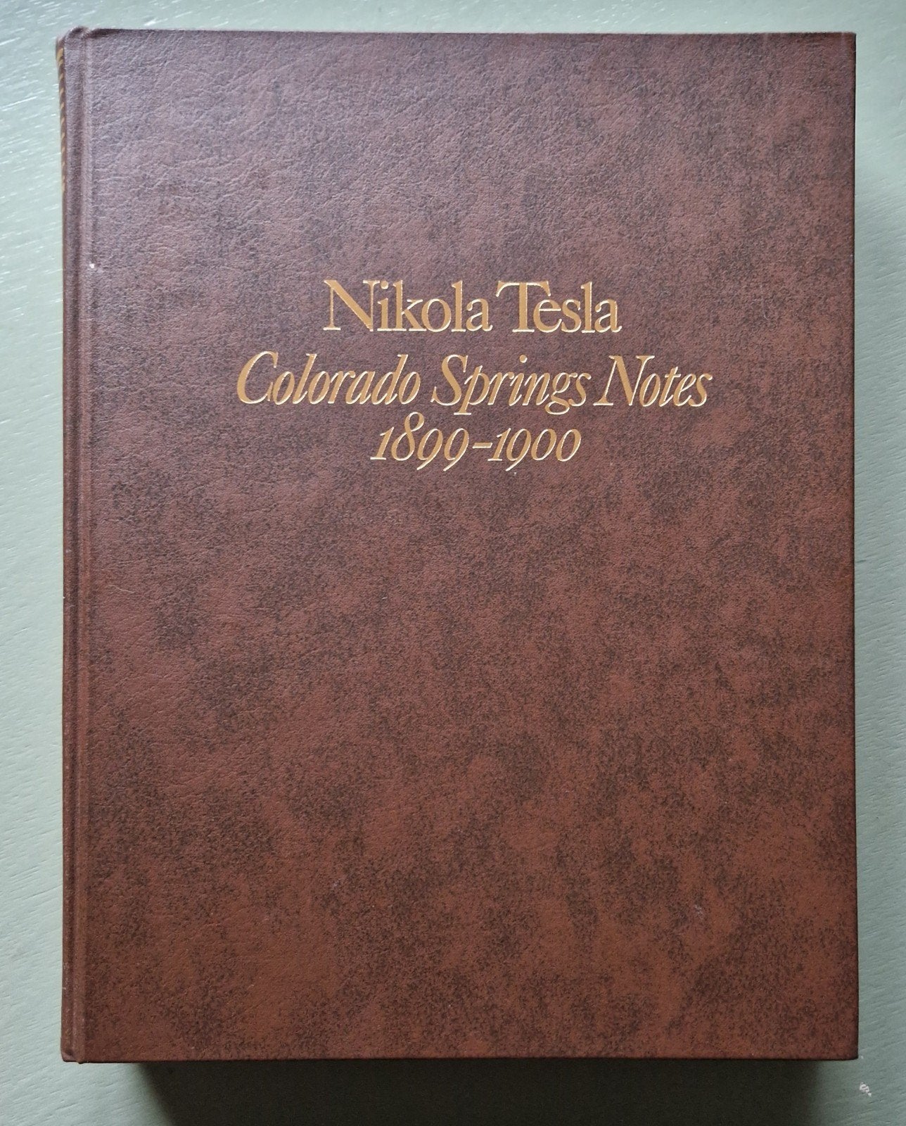 Nikola Tesla-Colorado Springs Notes, Boeken, Ophalen of Verzenden, Zo goed als nieuw, Natuurwetenschap