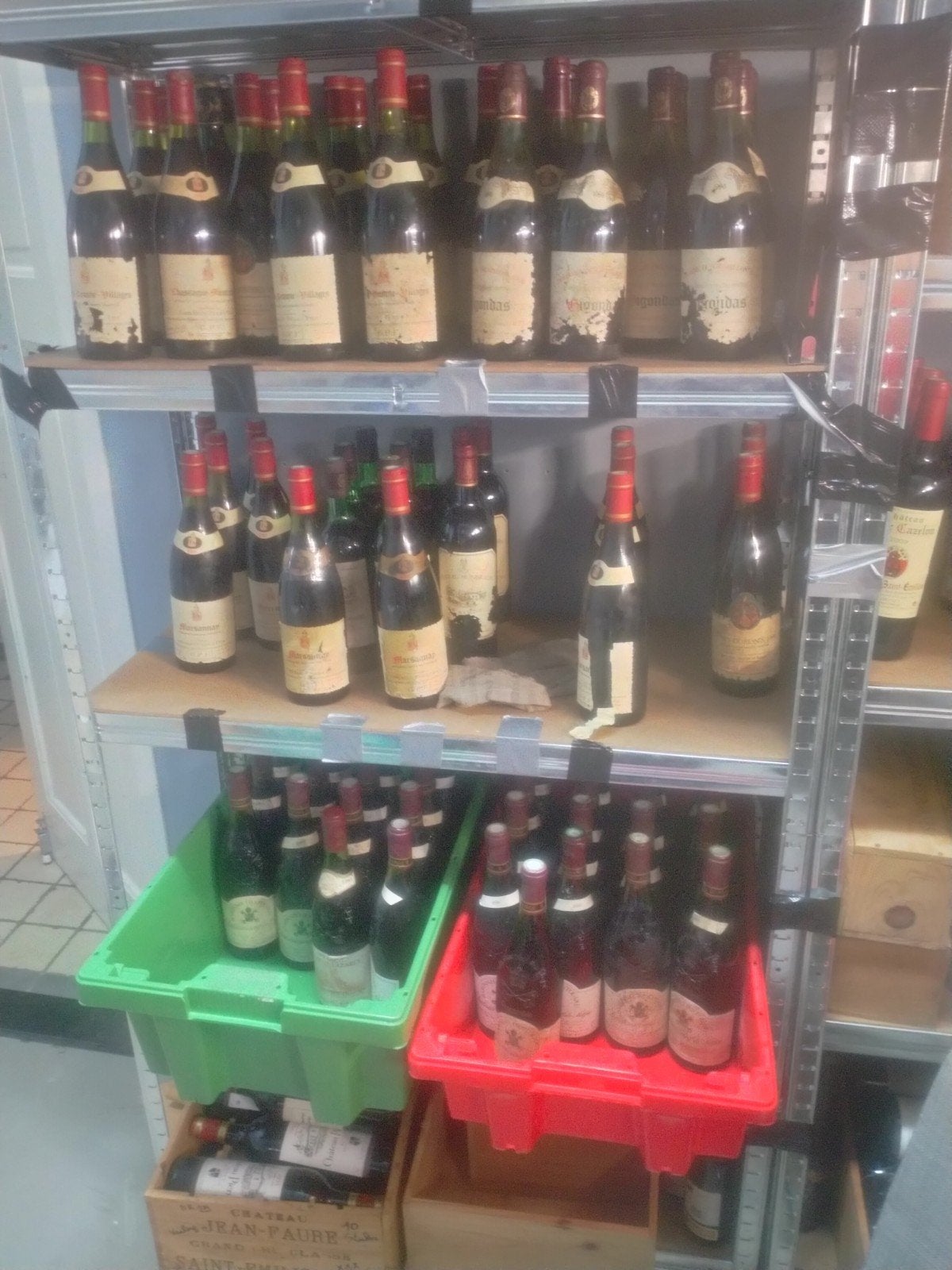 Wijnkelder leegmaken - Wij kopen uw wijnen!, Ophalen, Gebruikt