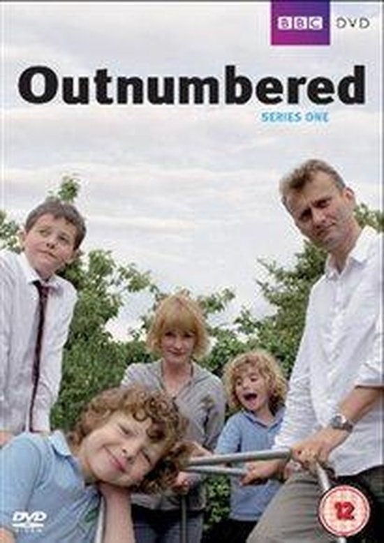 DVD OUTNUMBERED SERIE 1 BBC BRITSE COMEDY KOMEDIE ENGELS, Cd's en Dvd's, Dvd's | Tv en Series, Alle leeftijden, Verzenden, Zo goed als nieuw