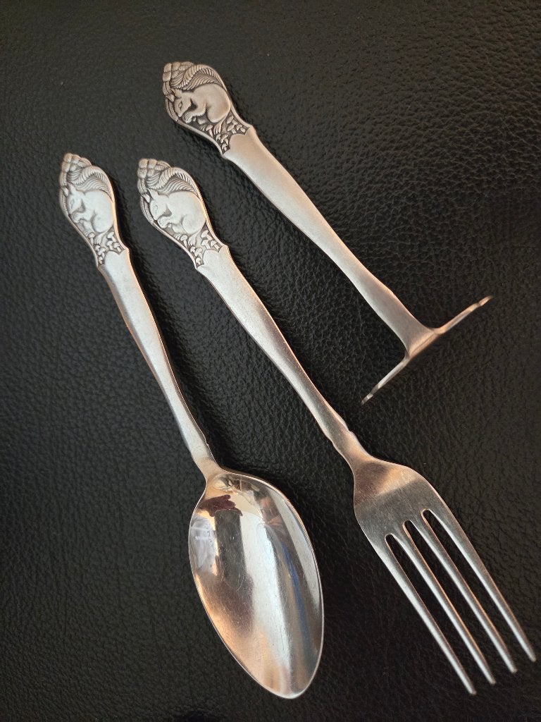 Vintage 3-delig kinderbestekje Gero Zilmeta motief eekhoorn, Antiek en Kunst, Curiosa en Brocante, Ophalen of Verzenden