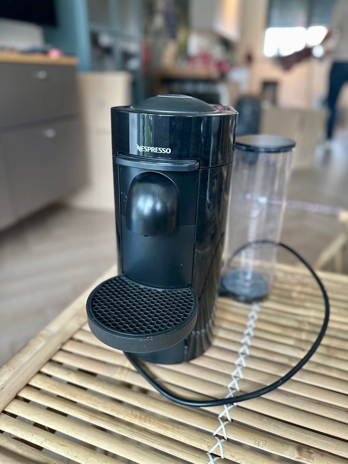 Nespresso Vertuo Magimix met design cuphouder, Ophalen, Koffiemachine, Zo goed als nieuw, 4 tot 10 kopjes