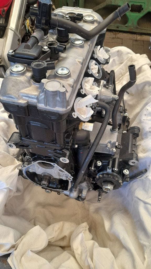 Suzuki GSX-S1000 motorblok 2022 800KM schade, Motoren, Ophalen, Gebruikt