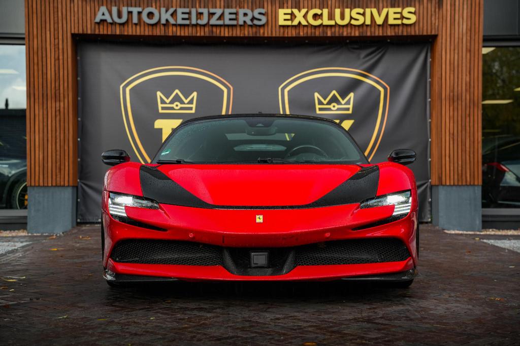 Ferrari SF90 Stradale
