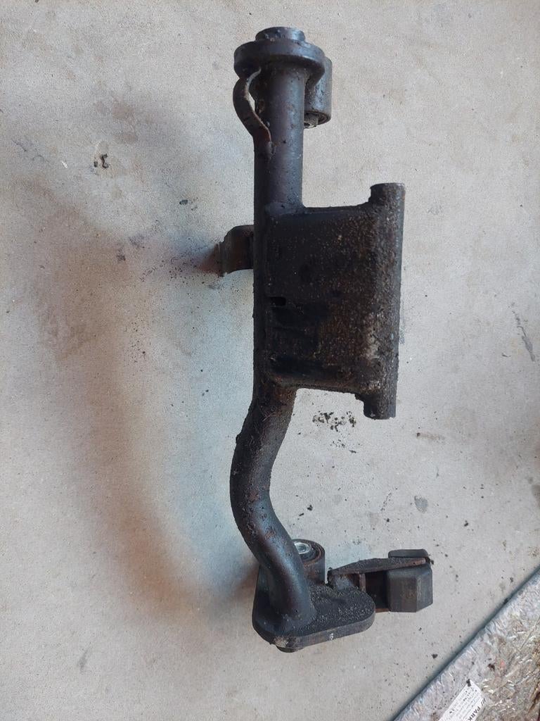 sym subframe, Ophalen, Zo goed als nieuw