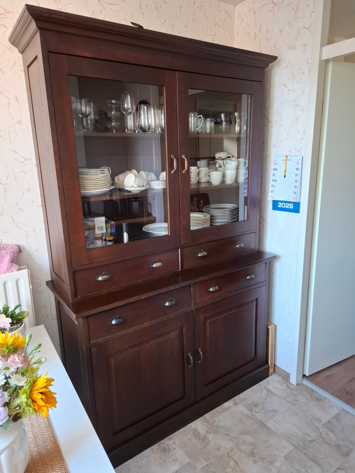 Buffetkast / Servieskast  donker bruin Eiken, Huis en Inrichting, Kasten | Buffetkasten, Ophalen, Gebruikt, 100 tot 150 cm, 200 cm of meer