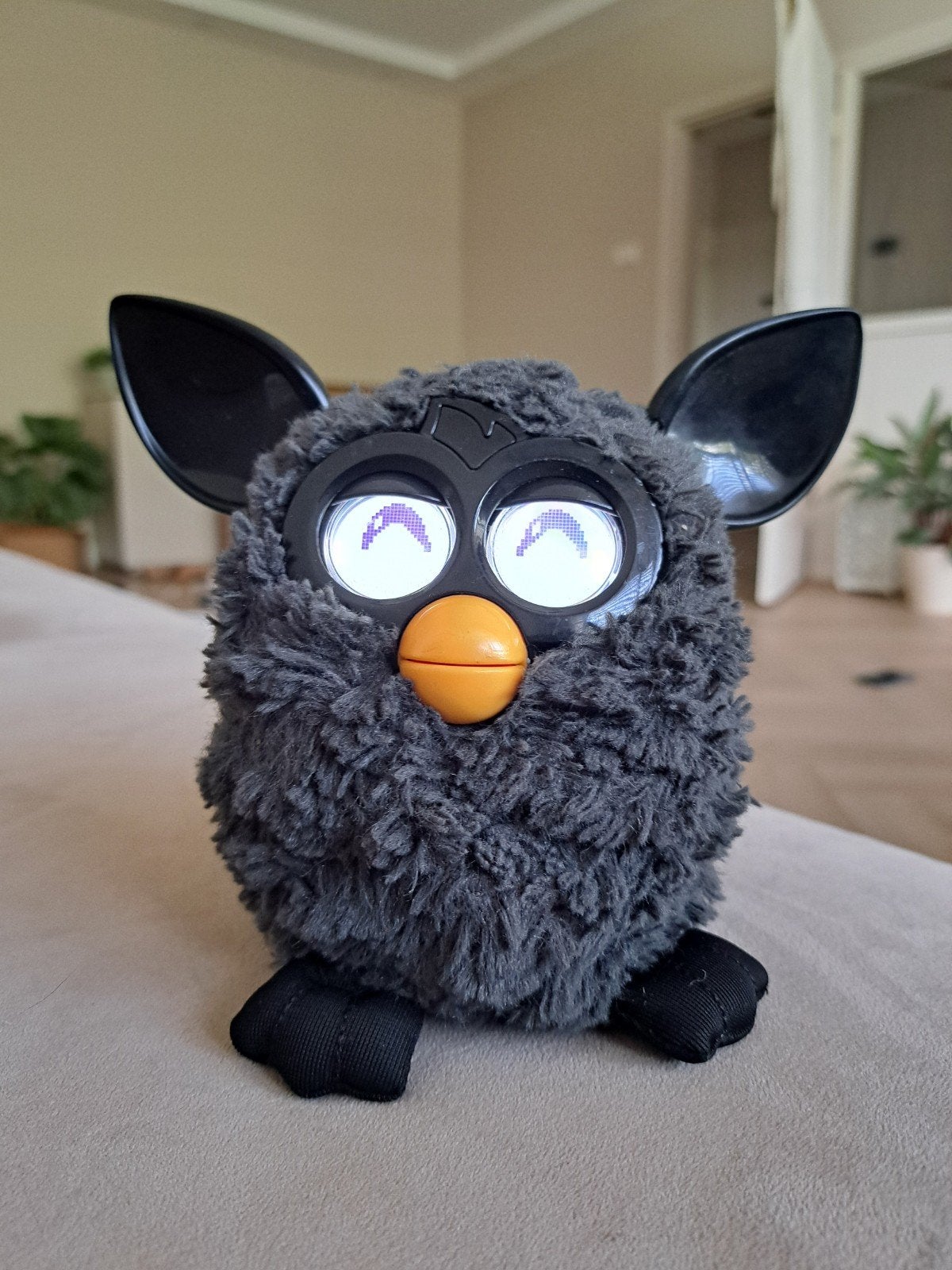 Furby Grijs (2012) Hasbro, Ophalen of Verzenden, Zo goed als nieuw, Jongen of Meisje