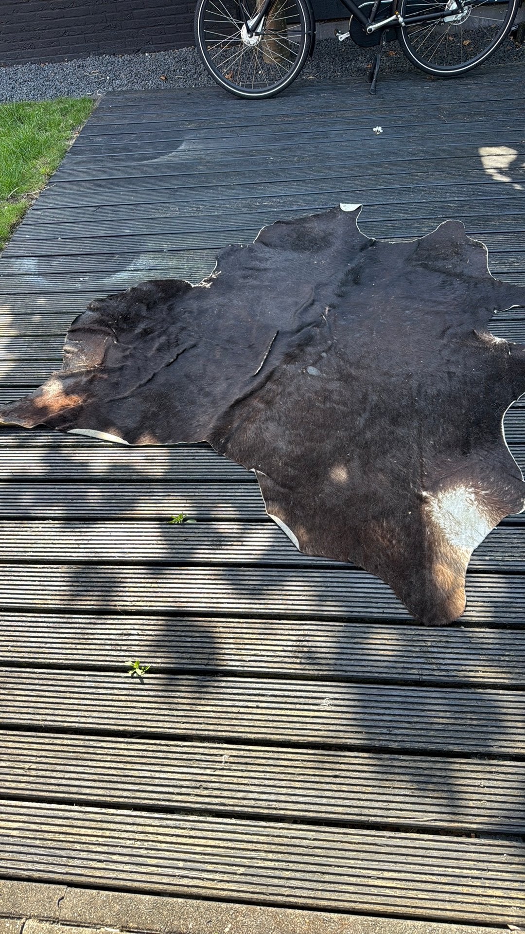 Koelenhuid koeienkleed, Huis en Inrichting, Stoffering | Tapijten en Kleden, Ophalen of Verzenden, Zo goed als nieuw, Rechthoekig