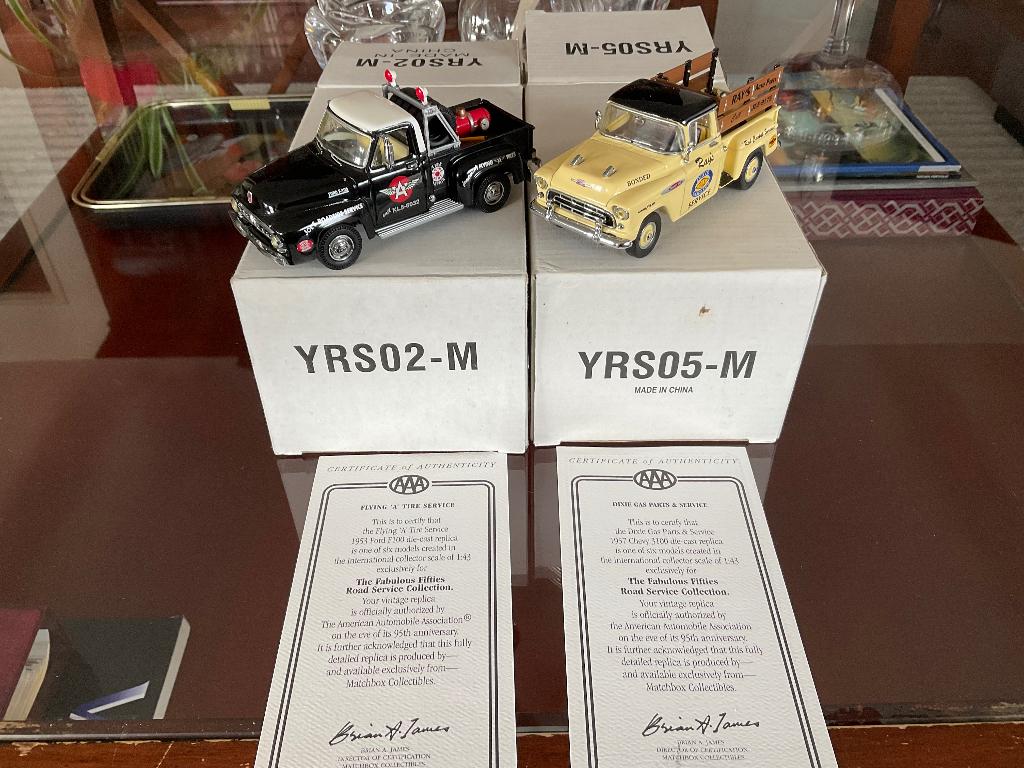 Matchbox Collectibles Yesteryear 2 mod. Chevy + Ford m/b/c, Hobby en Vrije tijd, Modelauto's | 1:43, Ophalen of Verzenden, Zo goed als nieuw