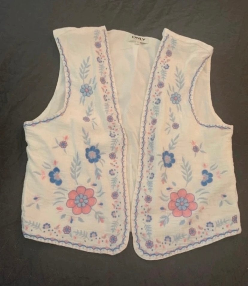 Gilet only maat l nieuw, Ophalen of Verzenden, Nieuw, Maat 42/44 (L), Wit