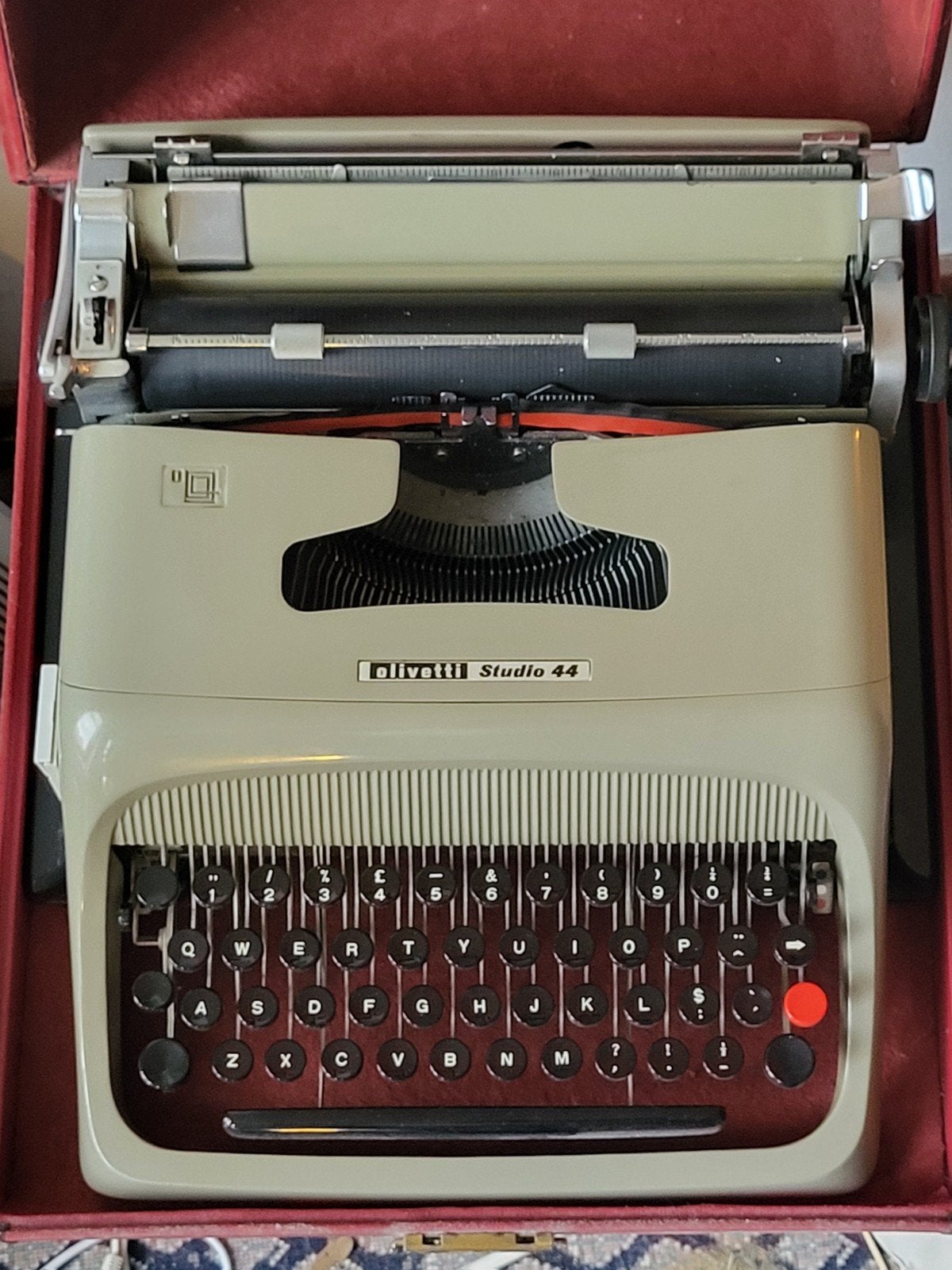 Olivetti Studio 44 typemachine met koffer, Ophalen of Verzenden