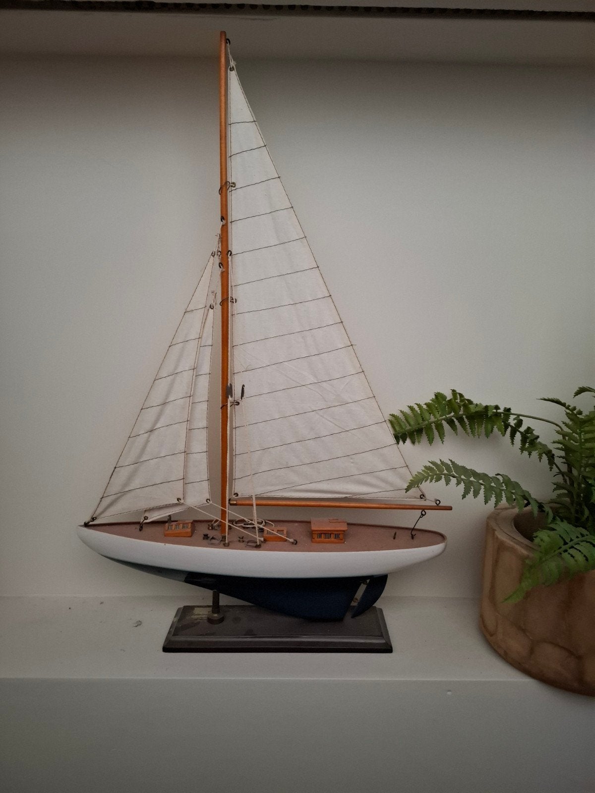 Prachtig houten zeilboot model - decoratief, Ophalen, Zo goed als nieuw, Groter dan 1:32, Overige merken