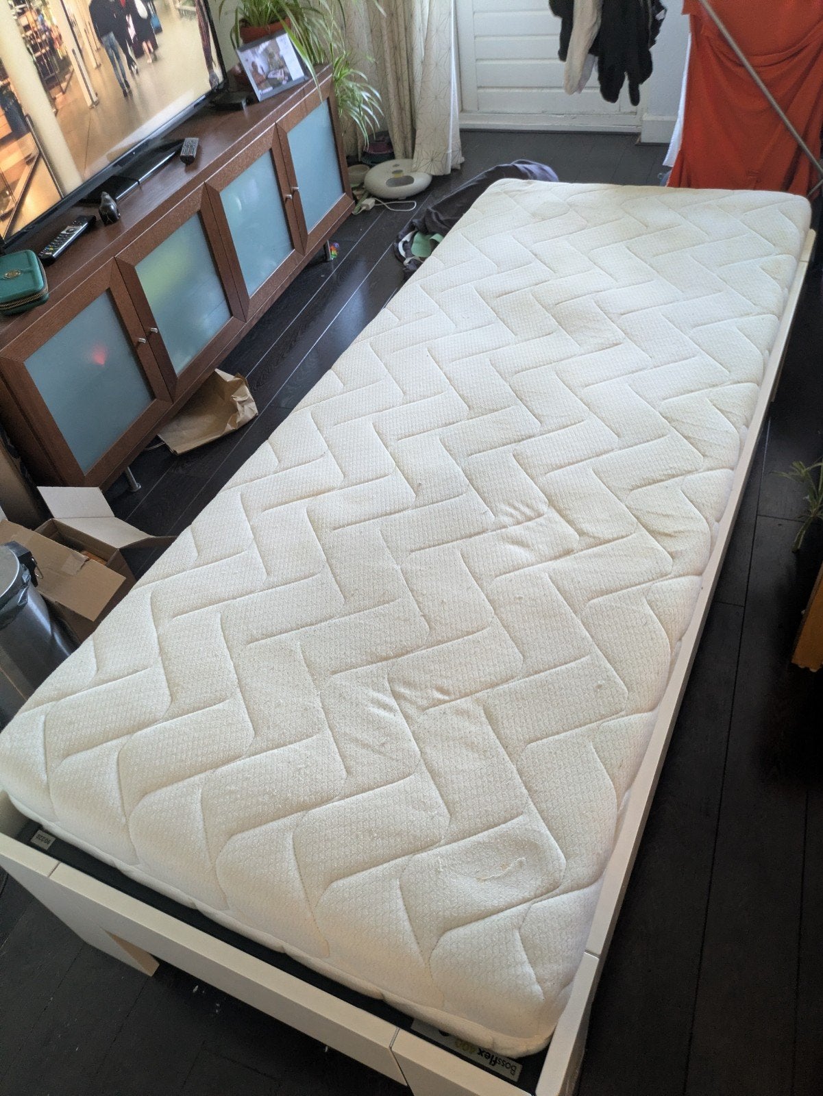 Eenpersoonsbed 90x220cm met bodem en matras van BeterBed, Ophalen, Gebruikt, 90 cm, Eenpersoons