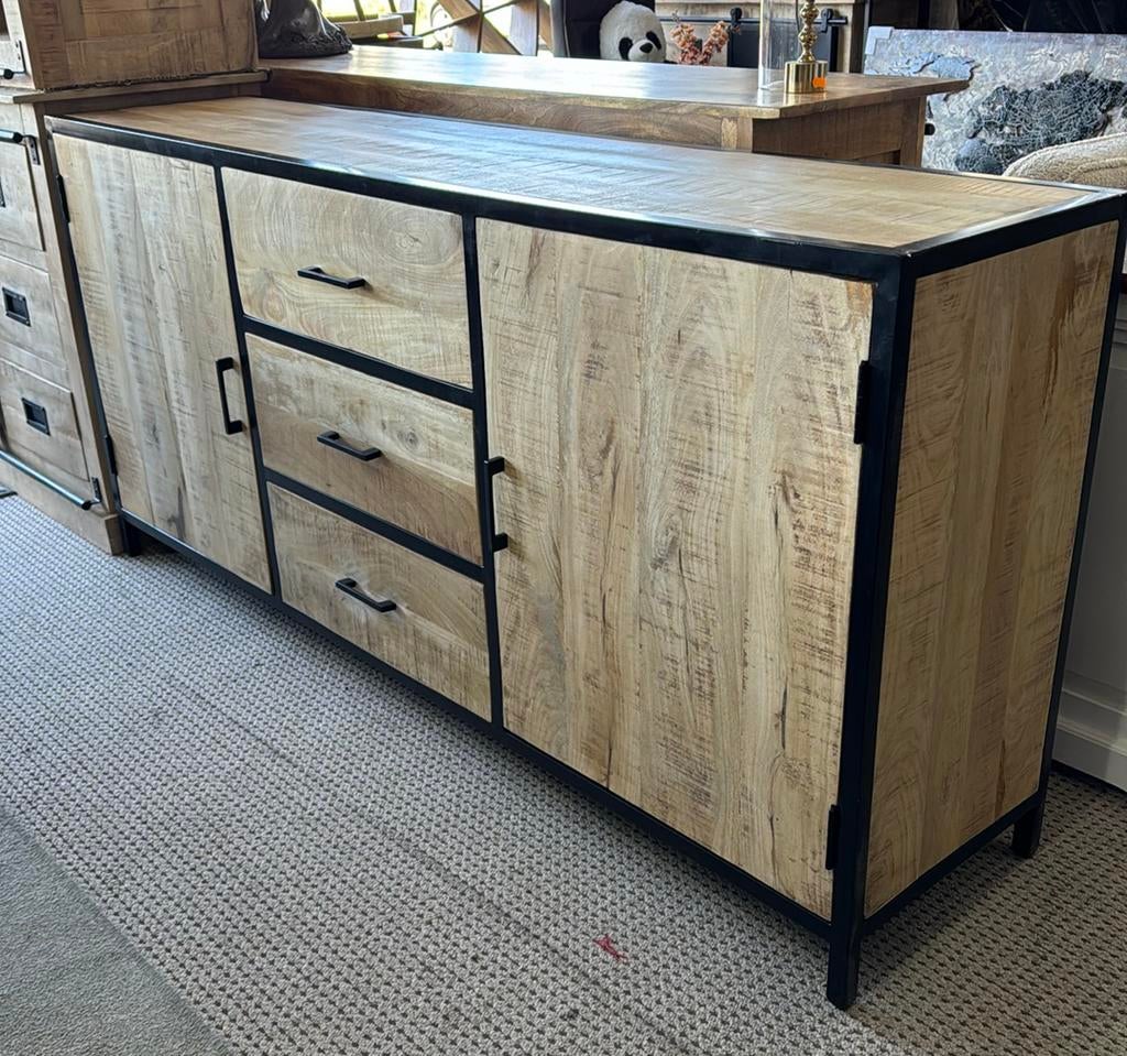 Dressoir Maud, Huis en Inrichting, Kasten | Dressoirs, Met deur(en), Dressoir, 7553 JE, 25 tot 50 cm