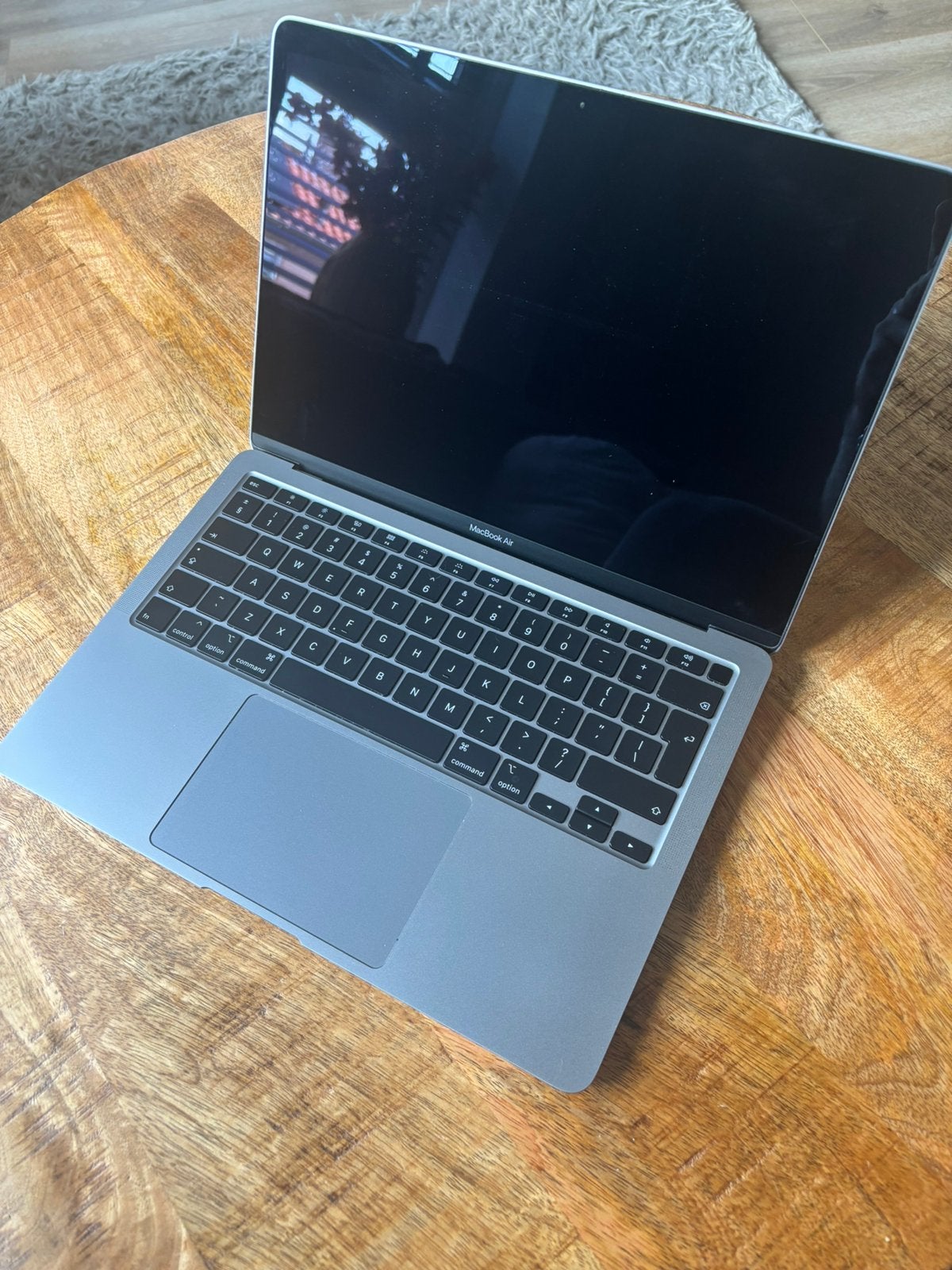 Macbook air 2020 grijs, Computers en Software, Ophalen, Gebruikt, Qwerty, 13 inch