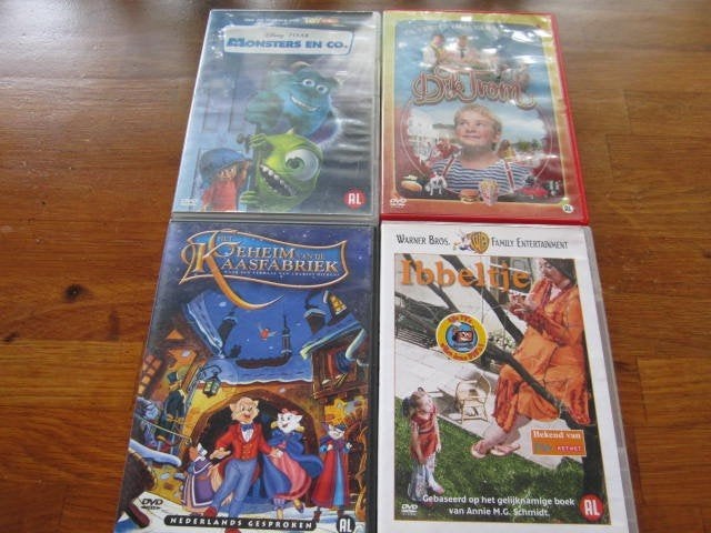 42 kinder DVD's, Alle leeftijden, Nederlands, Zo goed als nieuw, Ophalen of Verzenden