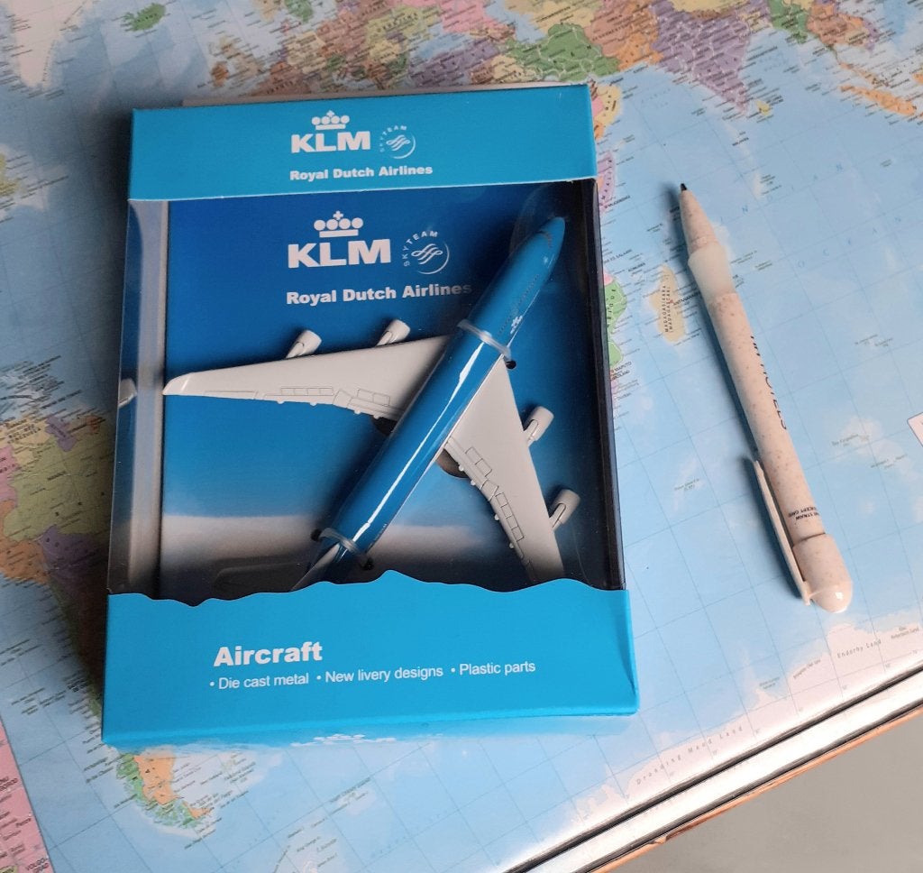 KLM B-747 Metaal model 14 cm lang NIEUW  en 13 cm, Verzenden, Nieuw, Schaalmodel