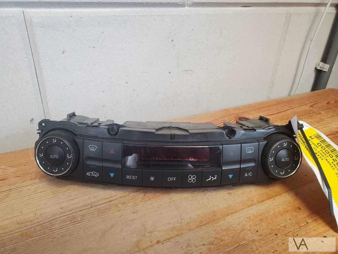 Mercedes E klasse W211 2005 - 2009 kachelpaneel 2119302385, Gebruikt, -, Ophalen of Verzenden, -