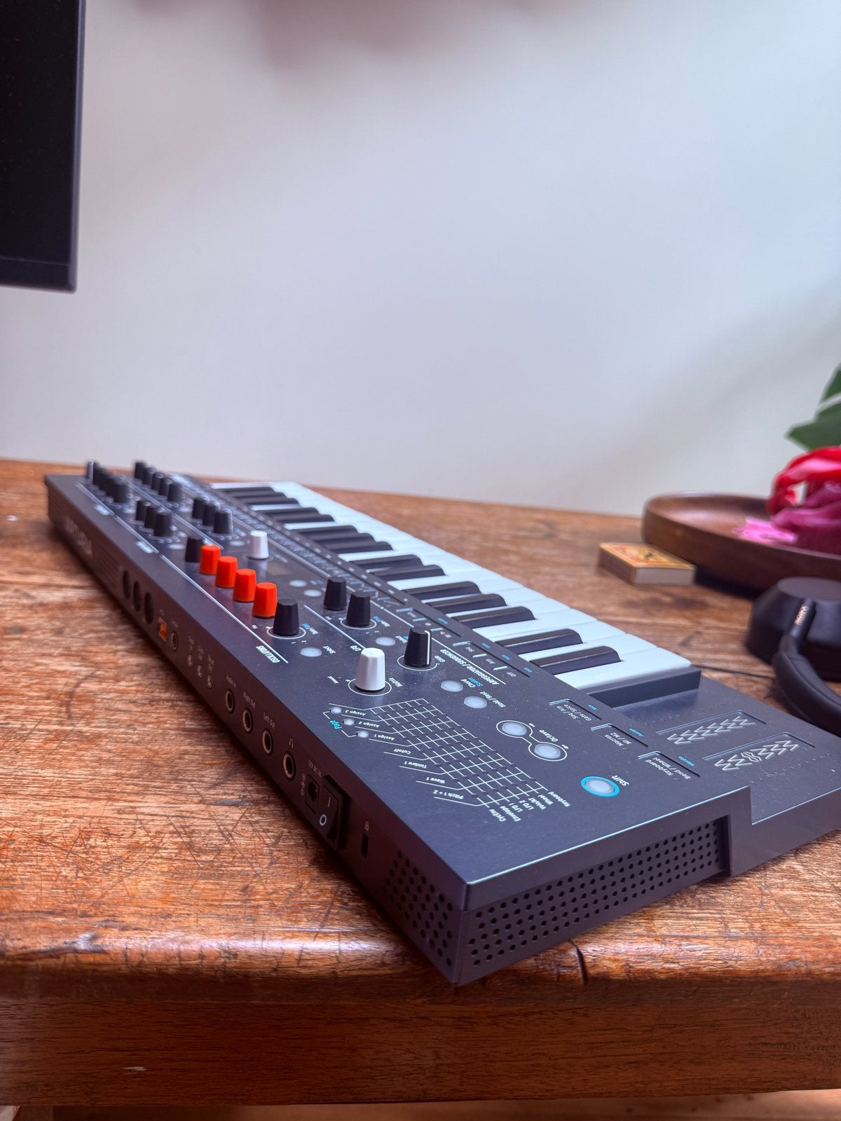 Arturia MiniFreak Synthesizer - Zo goed als nieuw, Muziek en Instrumenten, Overige merken, Zo goed als nieuw, Met midi-aansluiting
