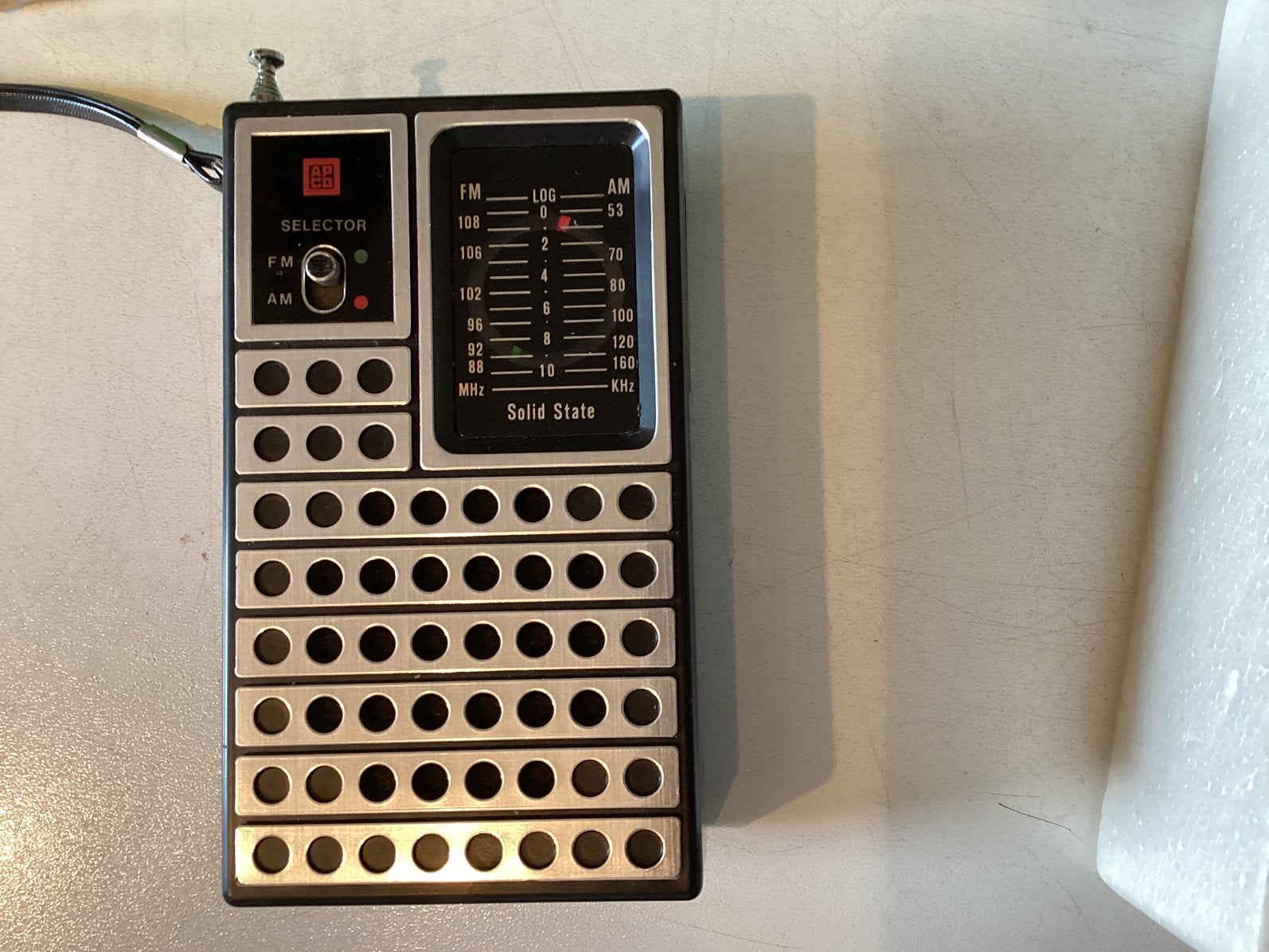 APCO AM/FM PORTABLE RADIO, Ophalen of Verzenden, Zo goed als nieuw