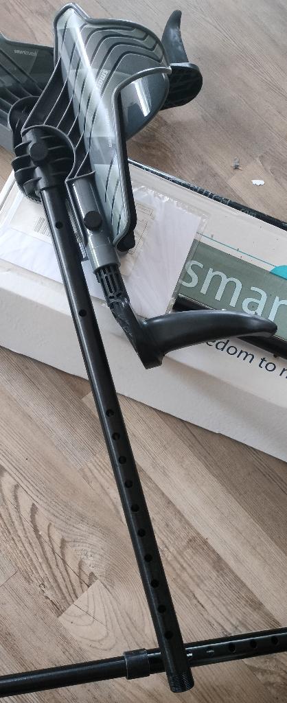 Smart crutch elleboog krukken, Diversen, Loopkrukken, Ophalen, Gebruikt