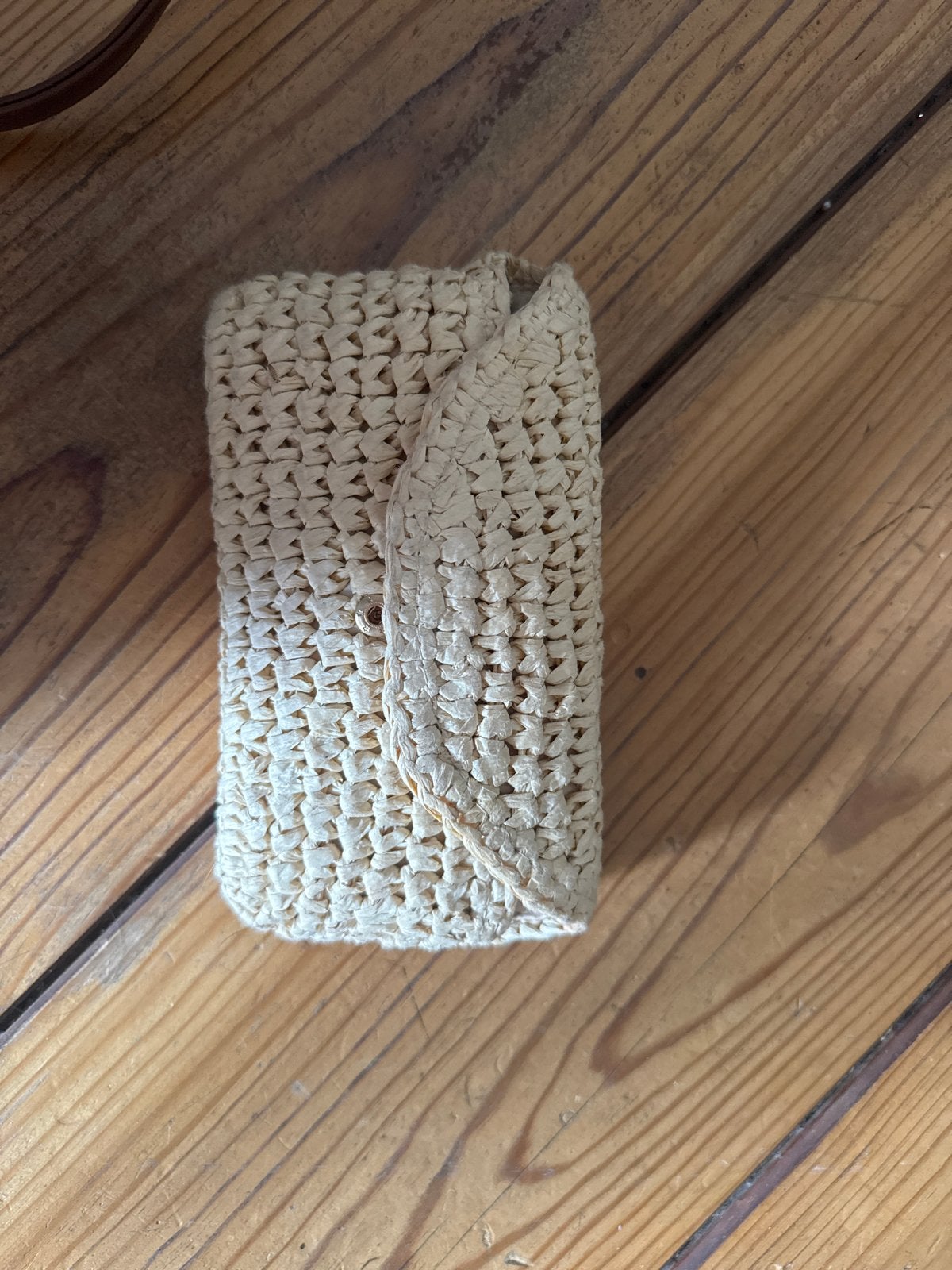 Zonnebrillenhoes van riet, Sieraden, Tassen en Uiterlijk, Zonnebrillen en Brillen | Dames, Overige merken, Gebruikt, Zonnebril