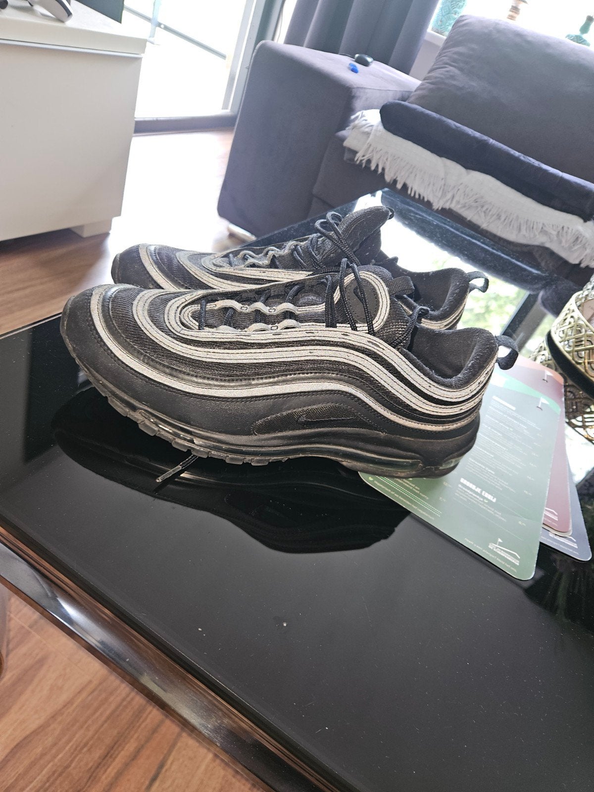 Nike airmax zwart, Dieren en Toebehoren, Hondenmanden, Ophalen of Verzenden, Zo goed als nieuw, Leer