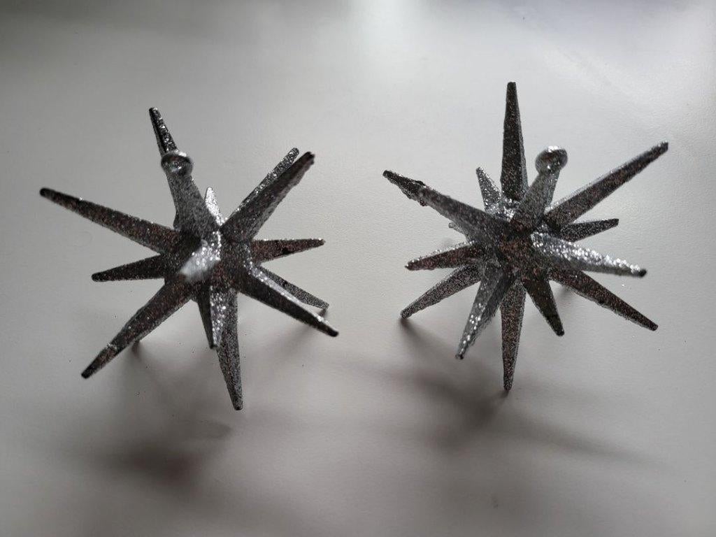 2 nieuwe 3D zilverkleurige kerststerren voor in de kerstboom, Diversen, Ophalen of Verzenden, Nieuw