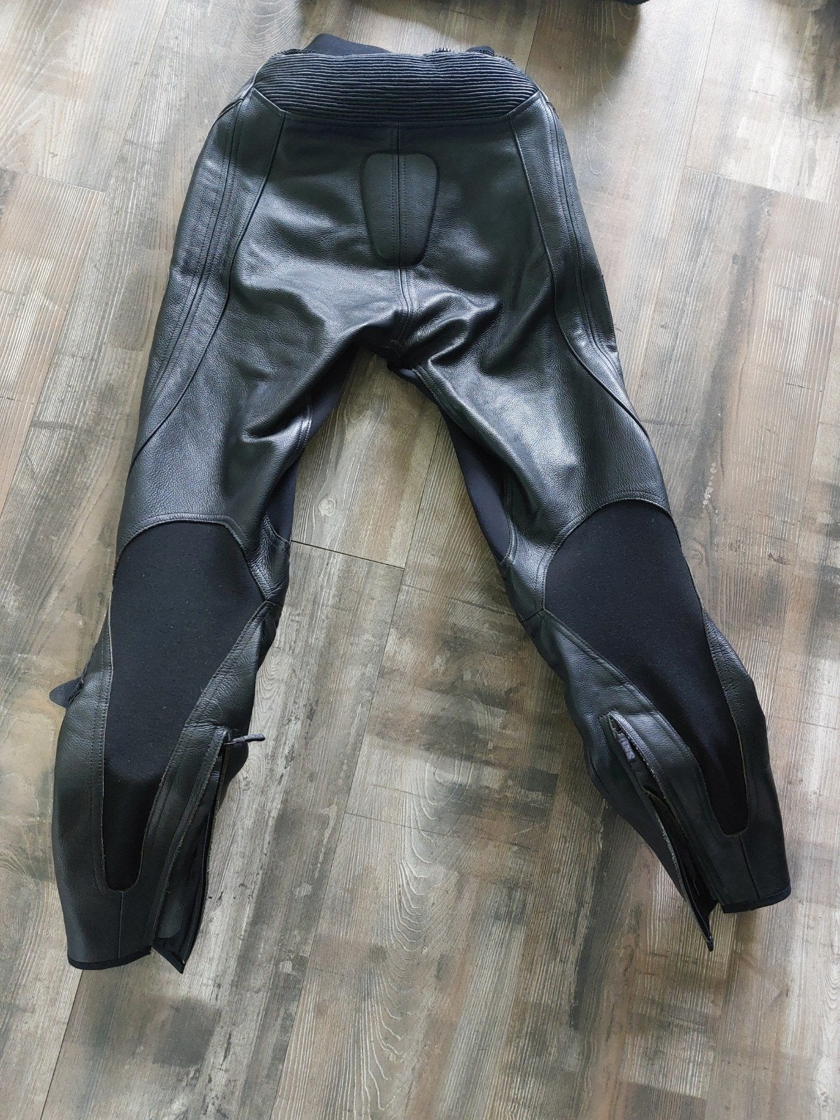 Leren motorpak IXS race (jas en broek) - Maat 38 Nieuwstaat!, Ophalen, Dames, Combipak