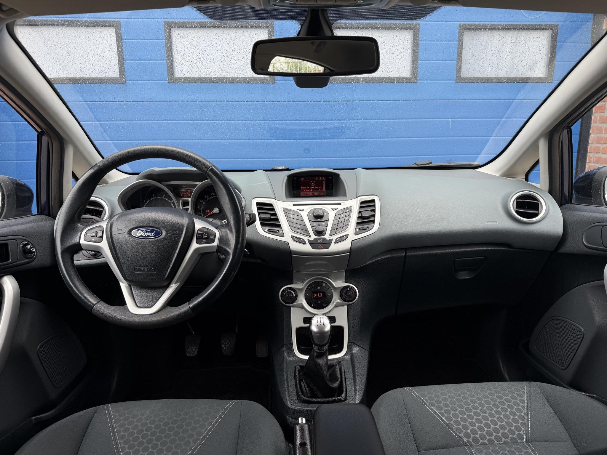 Ford Fiesta 1.25 Titanium Airco | NAP | Nieuwe APK |, Auto's, Ford, Voorwielaandrijving, Stof, 1242 cc, Origineel Nederlands